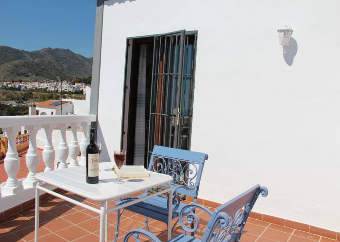 ESTUDIO CON TERRAZA