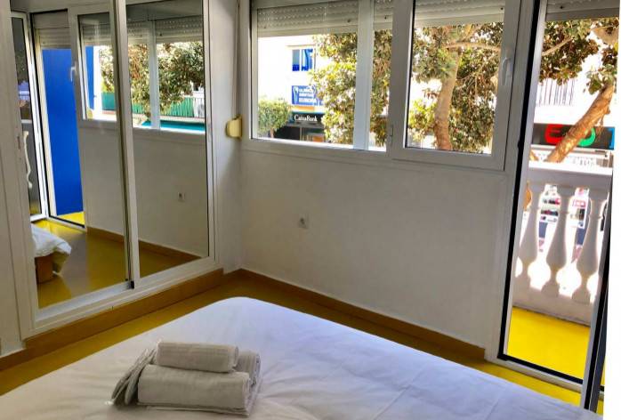 hostal Click  Room Torremolinos 