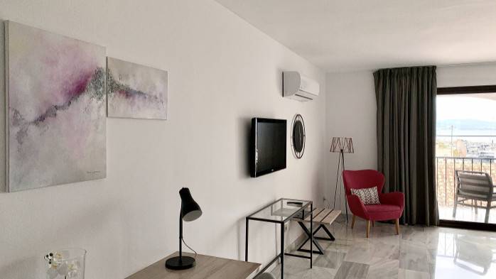 Studio vue port salon