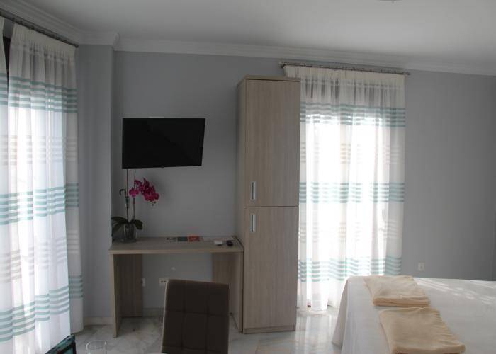 ESTUDIO CON TERRAZA