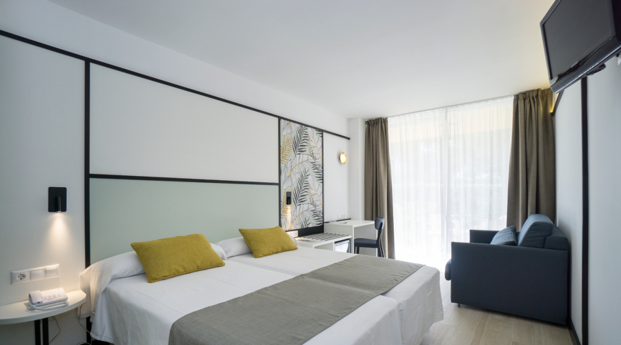 Medplaya Hotel Calypso In Salou Tarragona - 