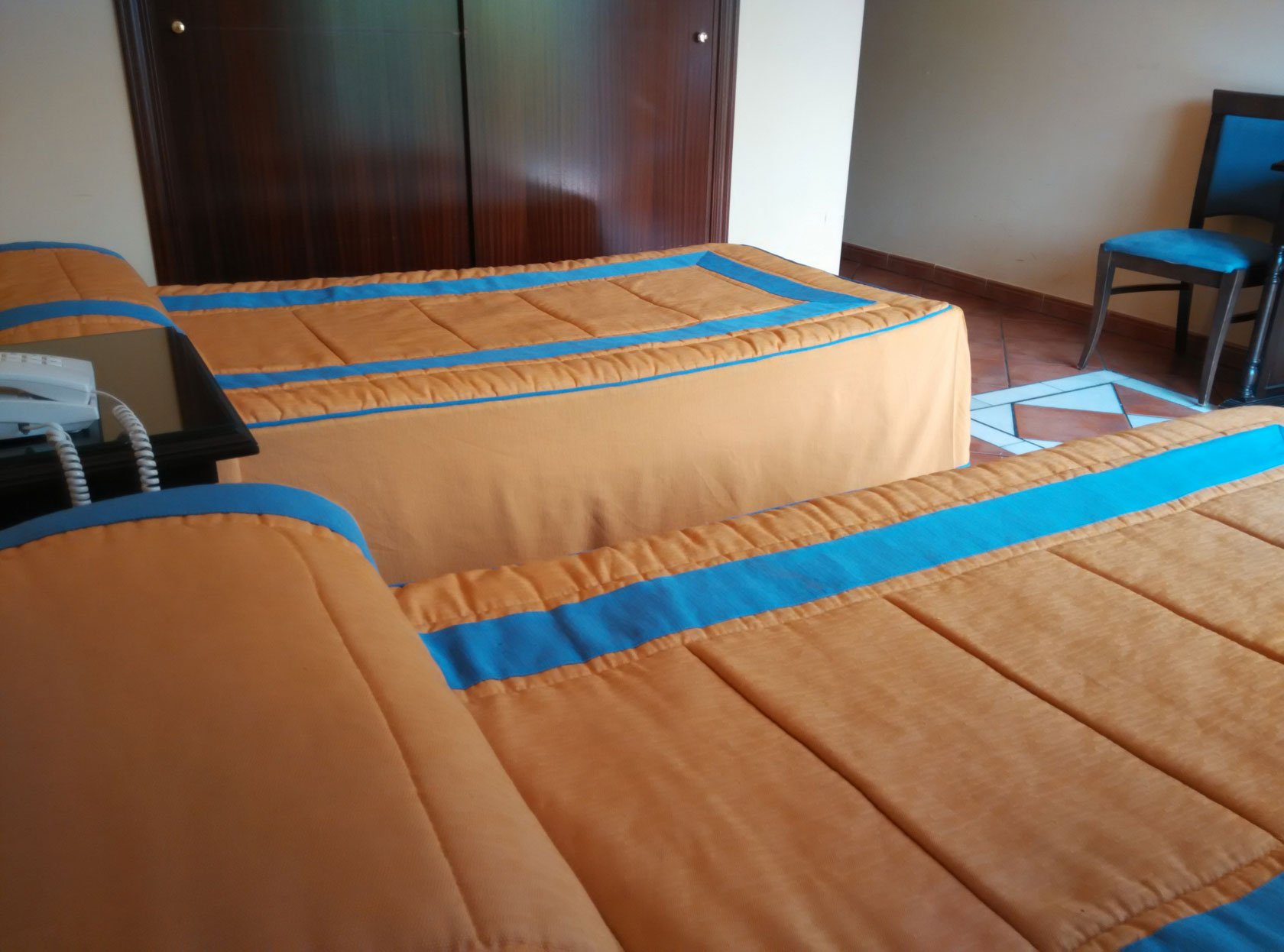 Habitación Doble Hotel Calderón en Granada