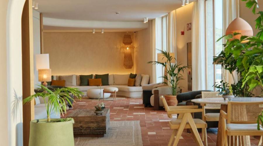 hotel salino port 