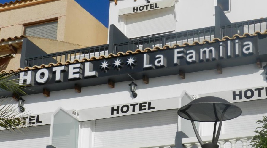 Hotel La Familia El Campello